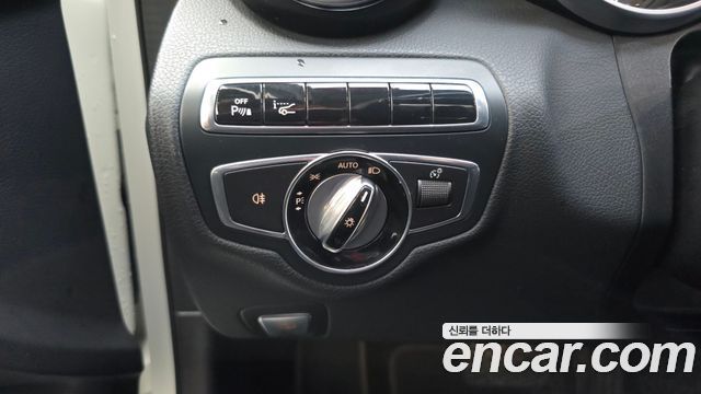 Mercedes-Benz C-Class C200 Avantgarde