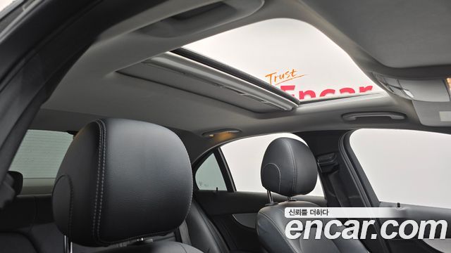 Mercedes-Benz C-Class C200 Avantgarde