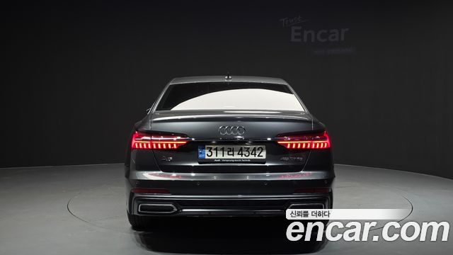 Audi A6 45 TFSI Premium