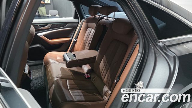 Audi A6 45 TFSI Premium