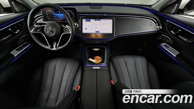 Mercedes-Benz E-Class E200 Avantgarde