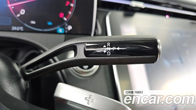 Mercedes-Benz E-Class E200 Avantgarde