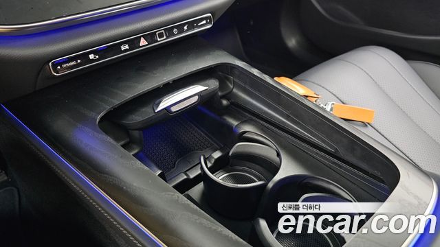 Mercedes-Benz E-Class E200 Avantgarde