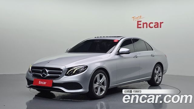 Mercedes-Benz E-Class E200 Avantgarde