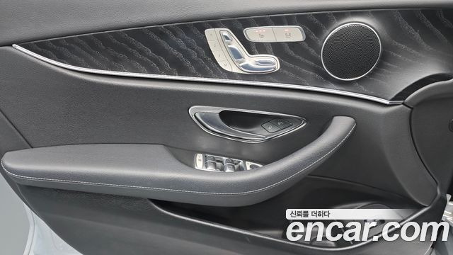 Mercedes-Benz E-Class E200 Avantgarde