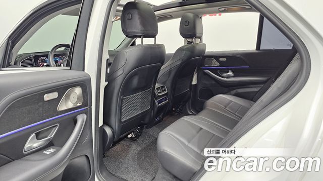 Mercedes-Benz GLE-Class GLE300d 4MATIC
