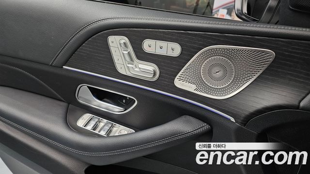 Mercedes-Benz GLE-Class GLE300d 4MATIC