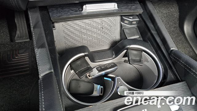Mercedes-Benz GLE-Class GLE300d 4MATIC