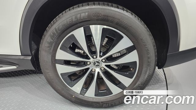 Mercedes-Benz GLE-Class GLE300d 4MATIC