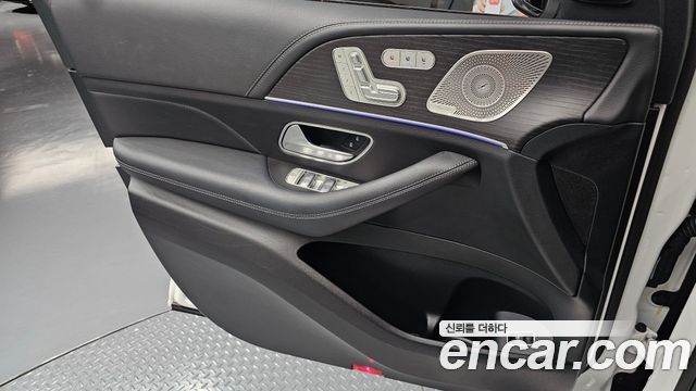Mercedes-Benz GLE-Class GLE300d 4MATIC