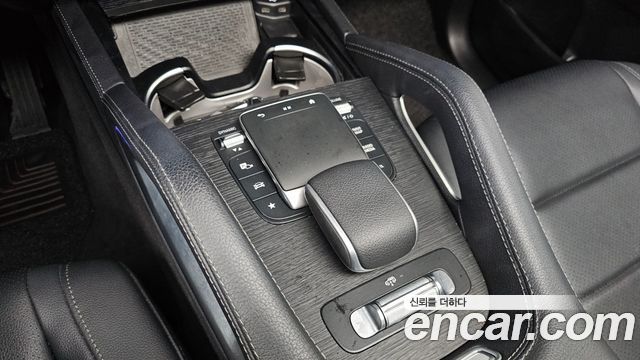 Mercedes-Benz GLE-Class GLE300d 4MATIC