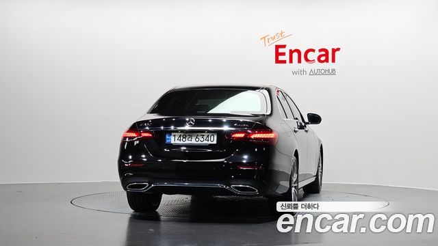 Mercedes-Benz E-Class E350 4MATIC AMG Line