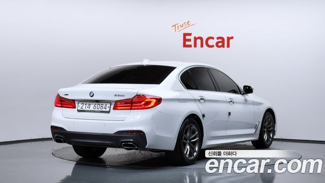 BMW 5-Series 530i xDrive M Sport Package Plus