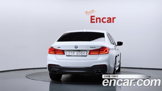 BMW 5-Series 530i xDrive M Sport Package Plus