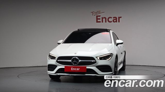 Mercedes-Benz CLA-Class CLA250 4MATIC