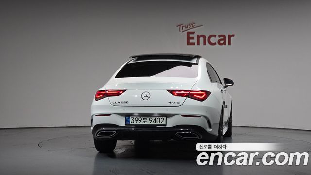 Mercedes-Benz CLA-Class CLA250 4MATIC