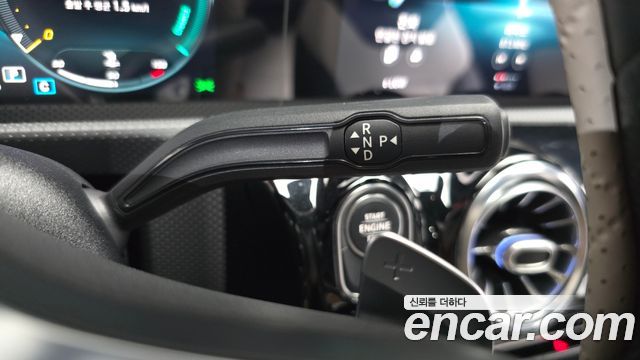 Mercedes-Benz CLA-Class CLA250 4MATIC