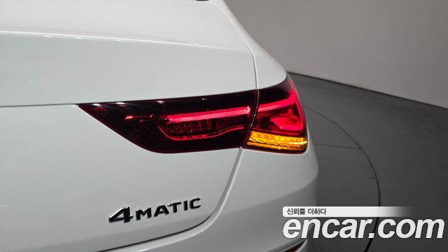 Mercedes-Benz CLA-Class CLA250 4MATIC