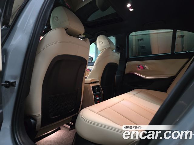 BMW 3-Series 320i M Sport