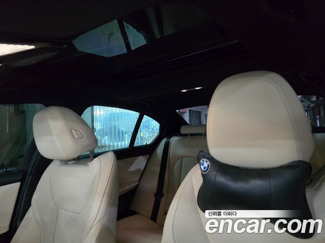 BMW 3-Series 320i M Sport