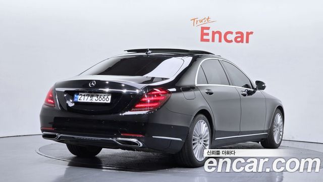 Mercedes-Benz S-Class S350L