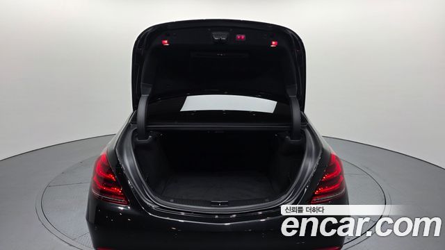 Mercedes-Benz S-Class S350L