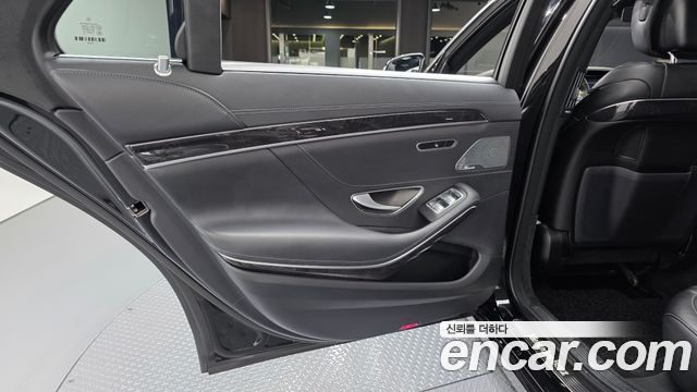 Mercedes-Benz S-Class S350L