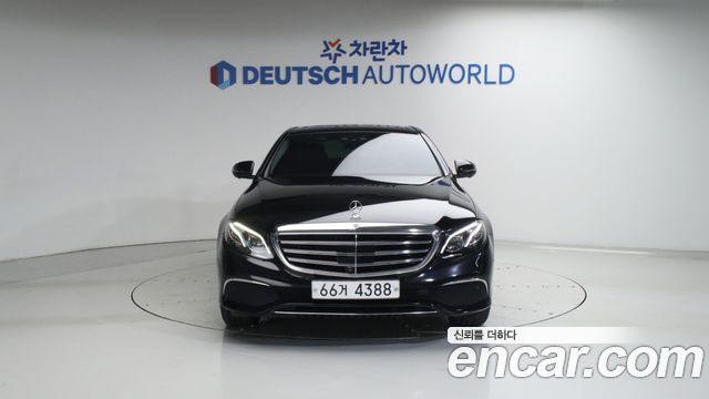 Mercedes-Benz E-Class E400 4MATIC Exclusive