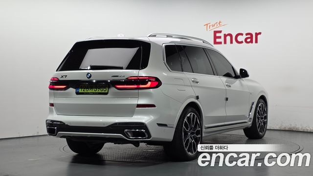 BMW X7 xDrive 40i M Sport 7STR