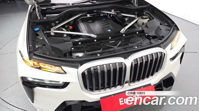 BMW X7 xDrive 40i M Sport 7STR