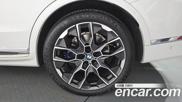 BMW X7 xDrive 40i M Sport 7STR