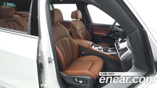 BMW X7 xDrive 40i M Sport 7STR