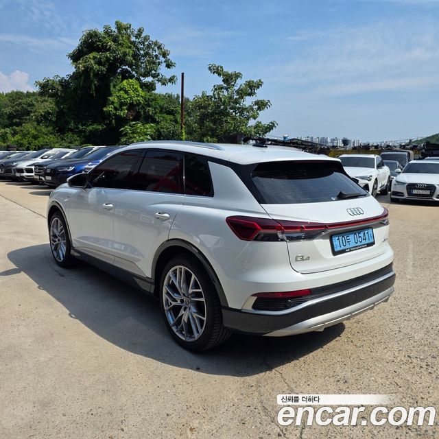 Audi Q4 e-tron 45 Premium