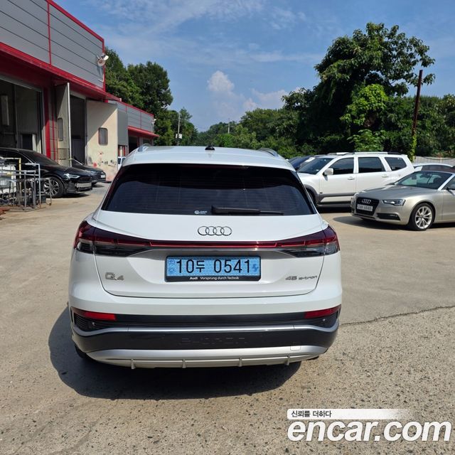 Audi Q4 e-tron 45 Premium