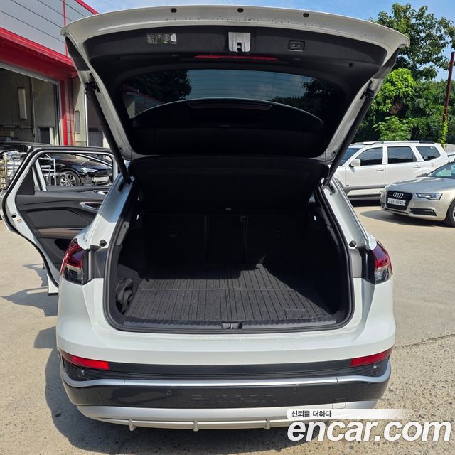 Audi Q4 e-tron 45 Premium