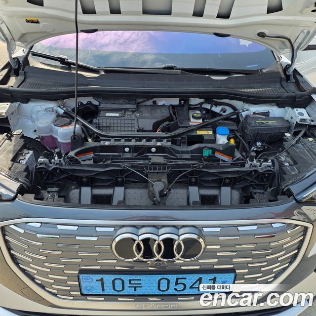 Audi Q4 e-tron 45 Premium