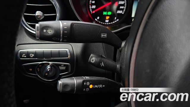 Mercedes-Benz GLC-Class GLC220 d 4MATIC Premium Coupe