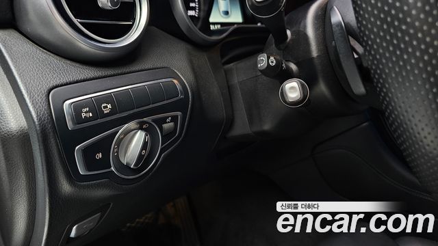 Mercedes-Benz GLC-Class GLC220 d 4MATIC Premium Coupe