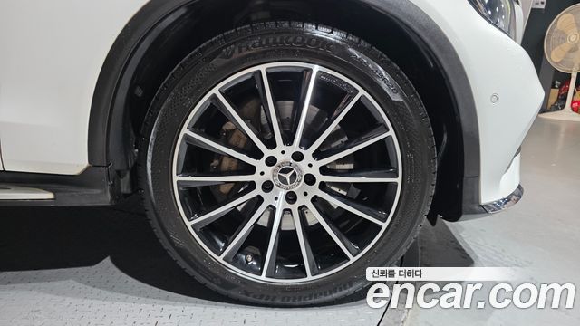 Mercedes-Benz GLC-Class GLC220 d 4MATIC Premium Coupe