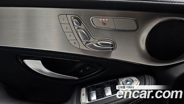 Mercedes-Benz GLC-Class GLC220 d 4MATIC Premium Coupe