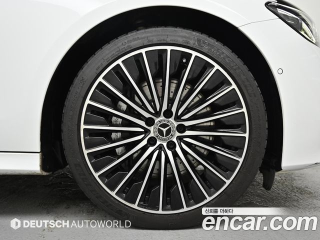 Mercedes-Benz E-Class E450 4MATIC Exclusive