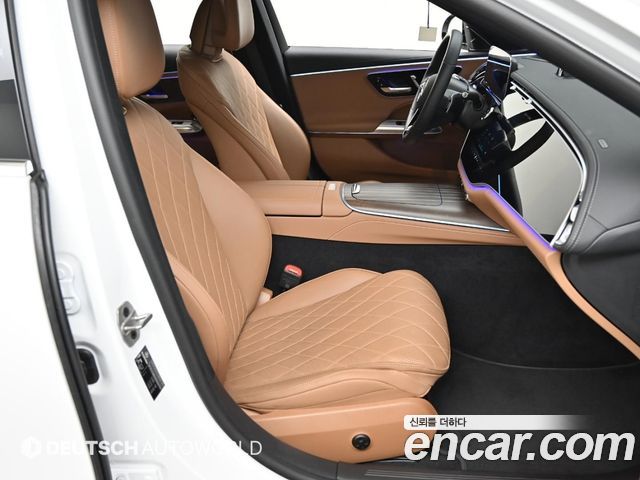 Mercedes-Benz E-Class E450 4MATIC Exclusive