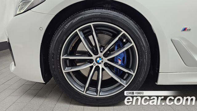 BMW 5-Series 520i M Sport