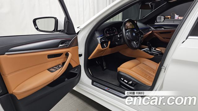 BMW 5-Series 520i M Sport