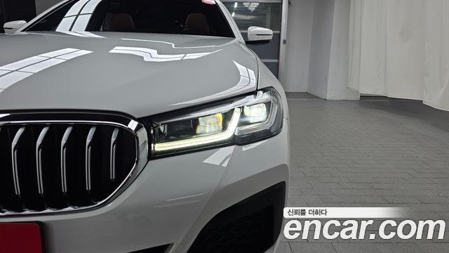 BMW 5-Series 520i M Sport