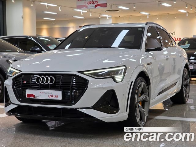 Audi e-tron S Sportback