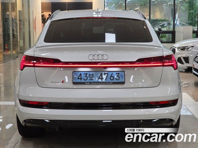 Audi e-tron S Sportback