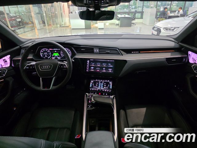 Audi e-tron S Sportback