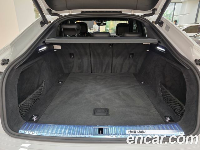 Audi e-tron S Sportback