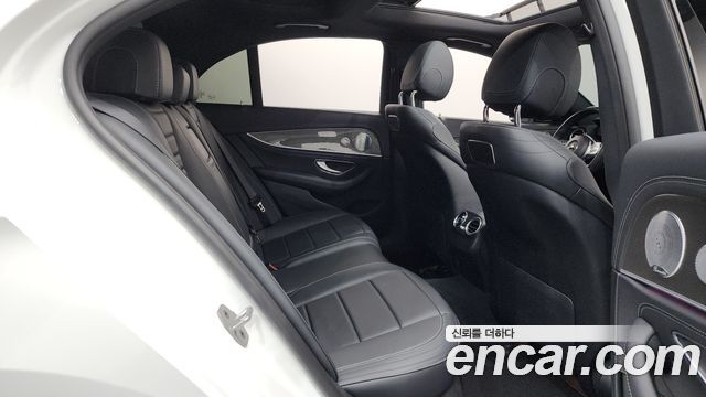 Mercedes-Benz E-Class E350 4MATIC AMG Line